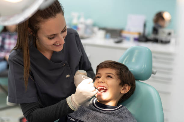Best Emergency Dental Care for Broken or Chipped Teeth in Northbrook, IL