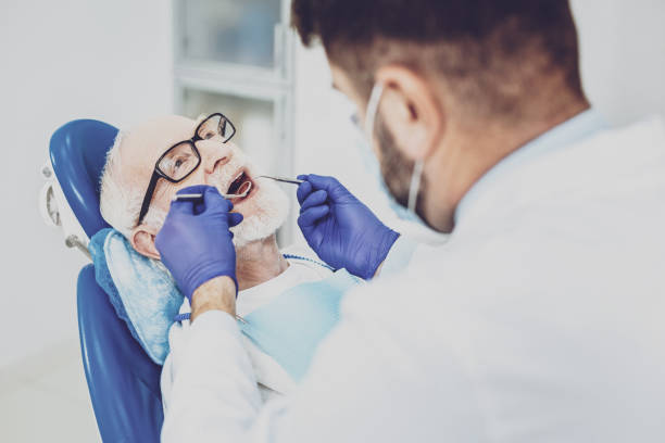 Best Cosmetic Emergency Dentistry in Northbrook, IL